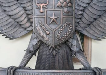 Menata Ruang Publik: Pembuatan Patung Taman Kuningan dan Tembaga untuk Meningkatkan Estetika Kota