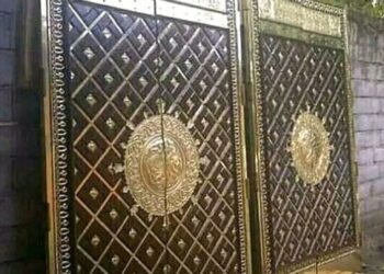 Eksplorasi Artistik: Keindahan Ukiran pada Pintu Nabawi