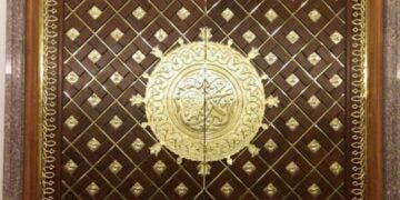 Keajaiban Arsitektur: Pesona Pintu Nabawi yang Tak Tertandingi