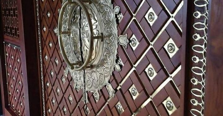 Menyingkap Misteri Pintu Nabawi: Simbolisme dan Kepentingannya