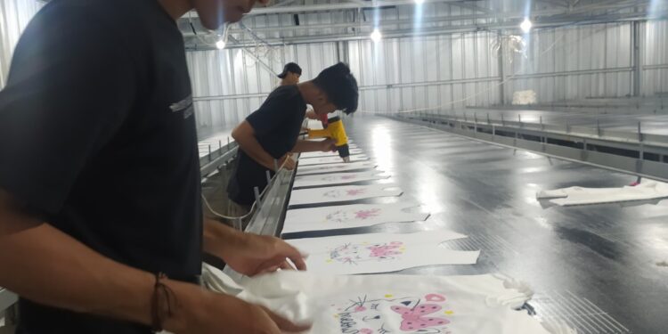 Menghidupkan Gaya dengan Keahlian Sablon Kaos