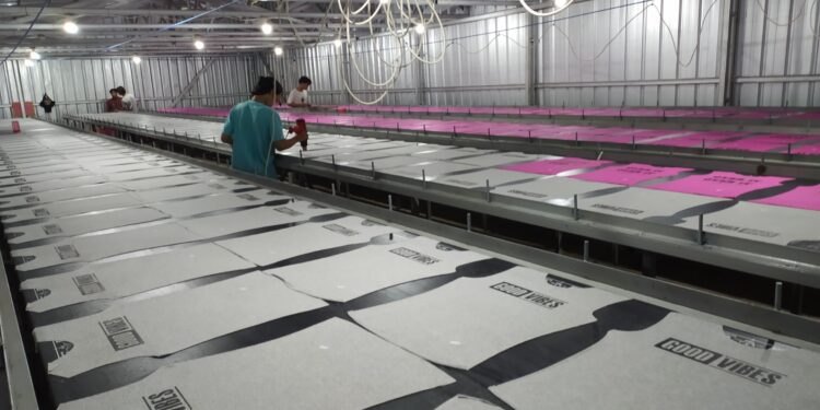 Tempat Sablon Sweater di Bandung