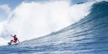 Menikmati Pesona Pantai Krui: Destinasi Surfing Terbaik di Lampung