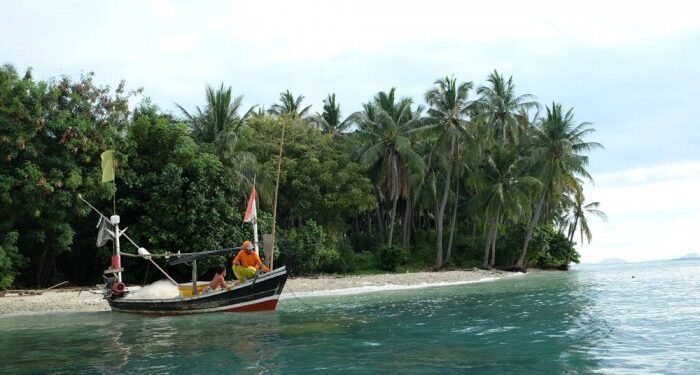 Paket Tour Pantai: Liburan Seru di Pantai-Pantai Eksotis Lampung