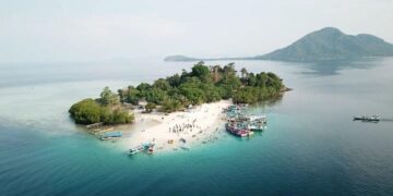 Pesona Alam Pahawang: Surga Tersembunyi di Lampung