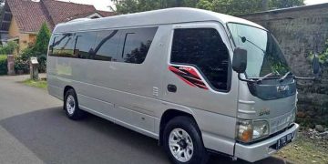 Sewa Elf Jakarta untuk Perjalanan Bisnis yang Efisien